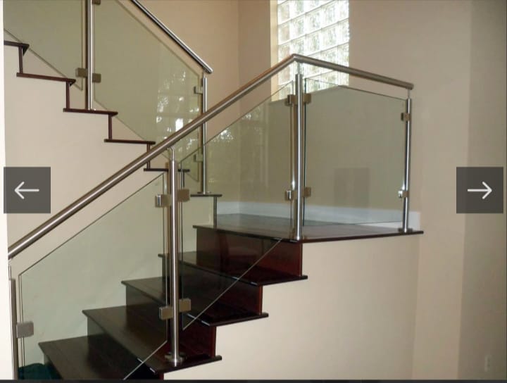 من أعمالنا في تركيب الدرابزين والدرج الزجاجي - صورة 6